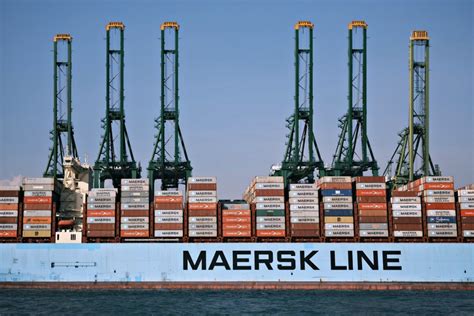 maersk operations in red